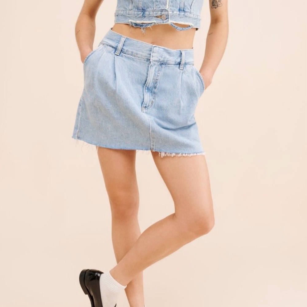 Free People AGOLDE Becker mini skirt denim skirt size 30